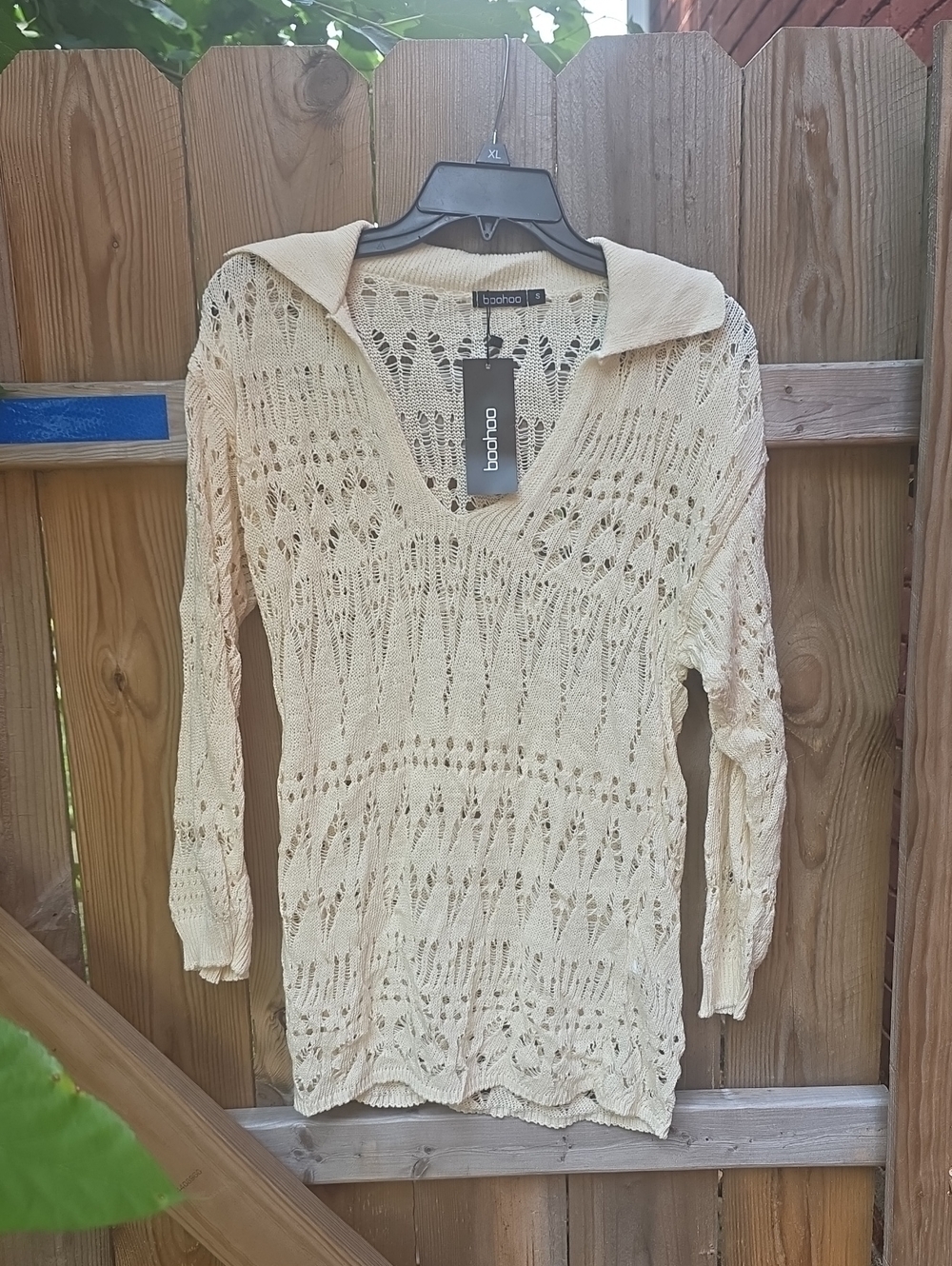 Boohoo Beige Openwork Crochet V-Neck Sweater Top